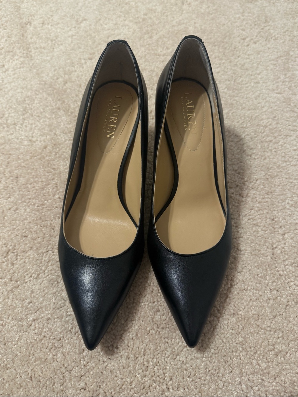 Lauren Ralph Lauren Black Leather Pointed Toe Pumps - Sleek Classic size 7